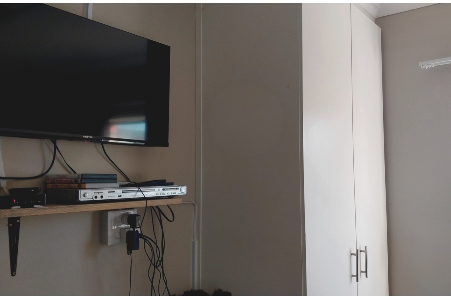 2 Bedroom Property for Sale in Scottsdene Western Cape
